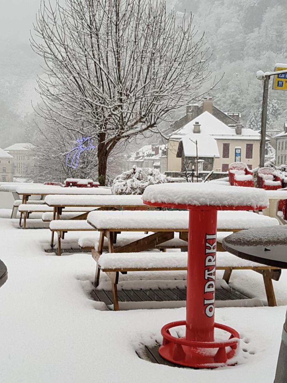 Auberge La Caverne Laruns Zewnętrze zdjęcie